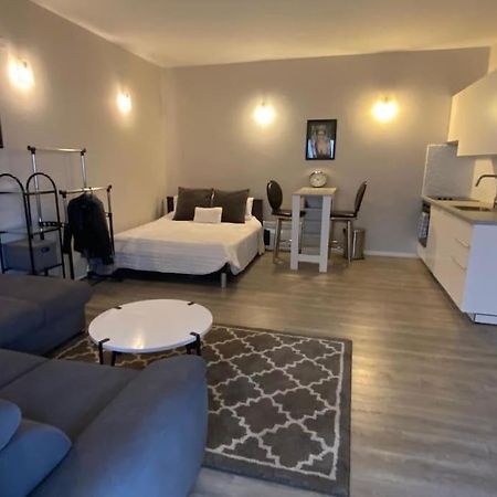 Studio Apartment Luxe- 10Min To Old Town Ντουμπρόβνικ Εξωτερικό φωτογραφία