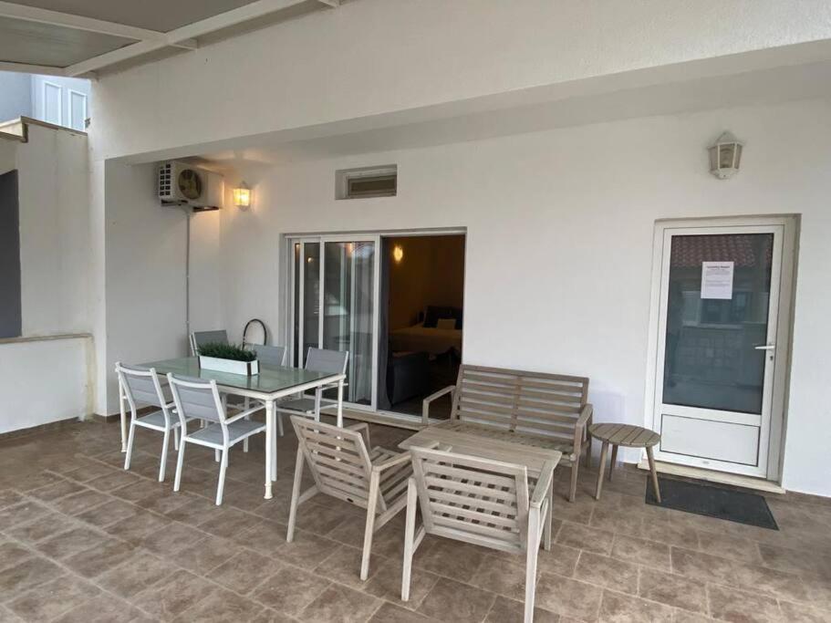 Studio Apartment Luxe- 10Min To Old Town Ντουμπρόβνικ Εξωτερικό φωτογραφία